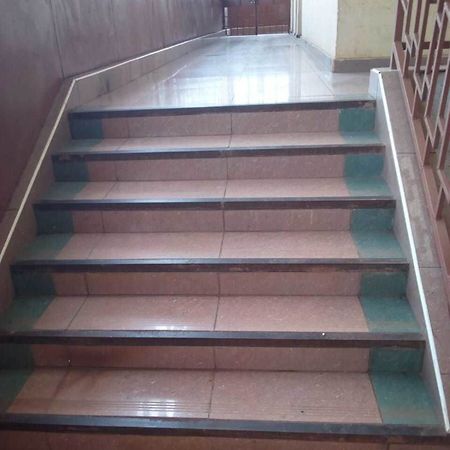 Mountain Palace Hotel Nyeri Bagian luar foto