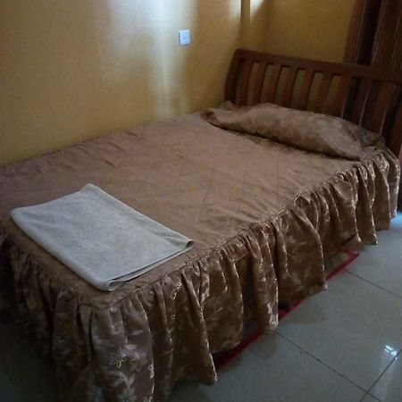 Mountain Palace Hotel Nyeri Bagian luar foto